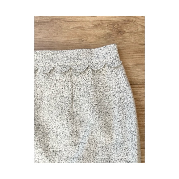 Club Monaco Light Gray Mini Skirt - Picture 5 of 6